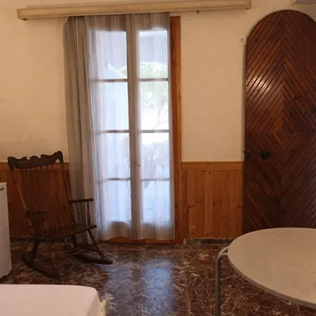 Kamares - 50m From Sea
